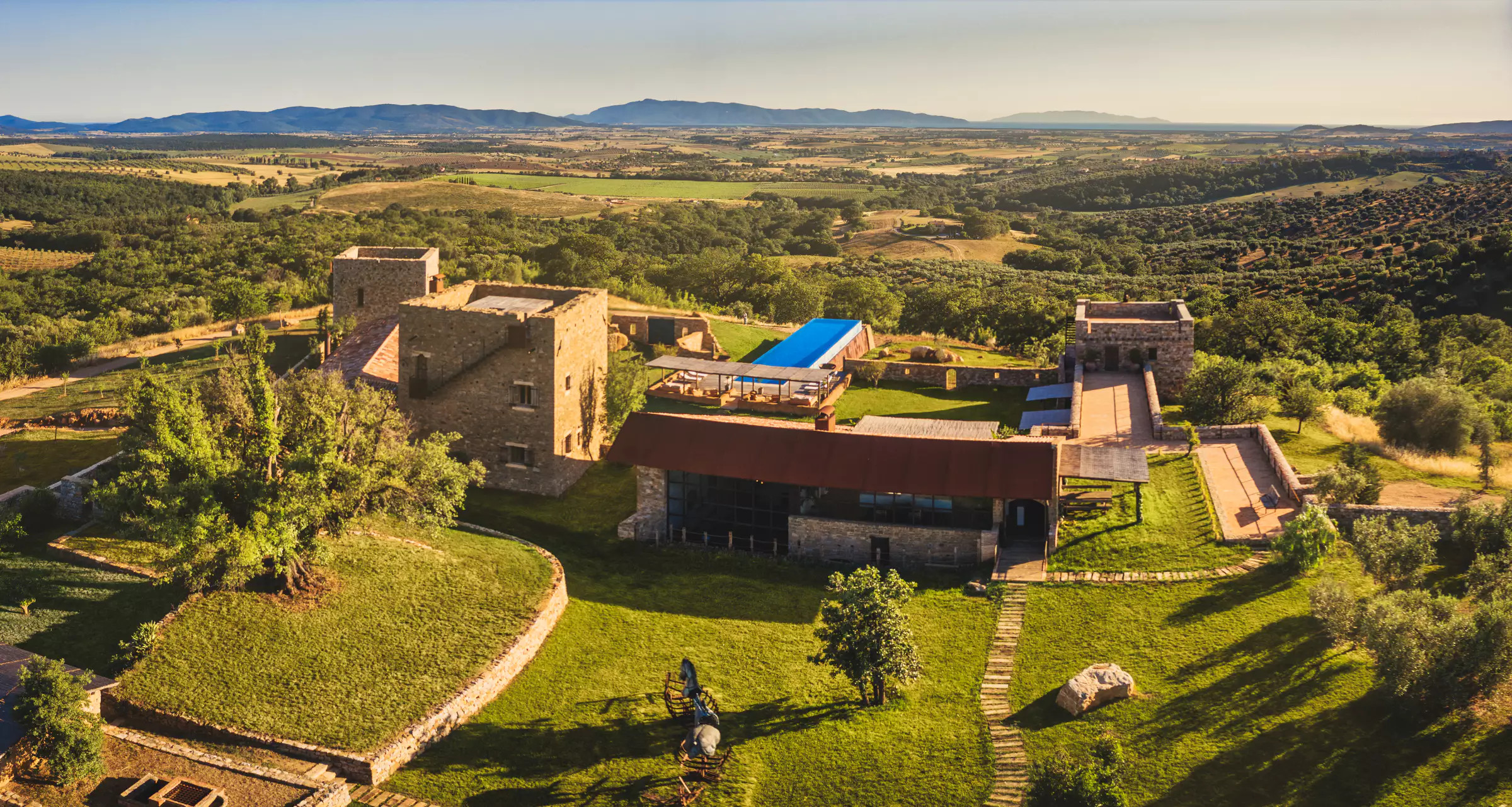 maison rénovée en pierres en Toscane