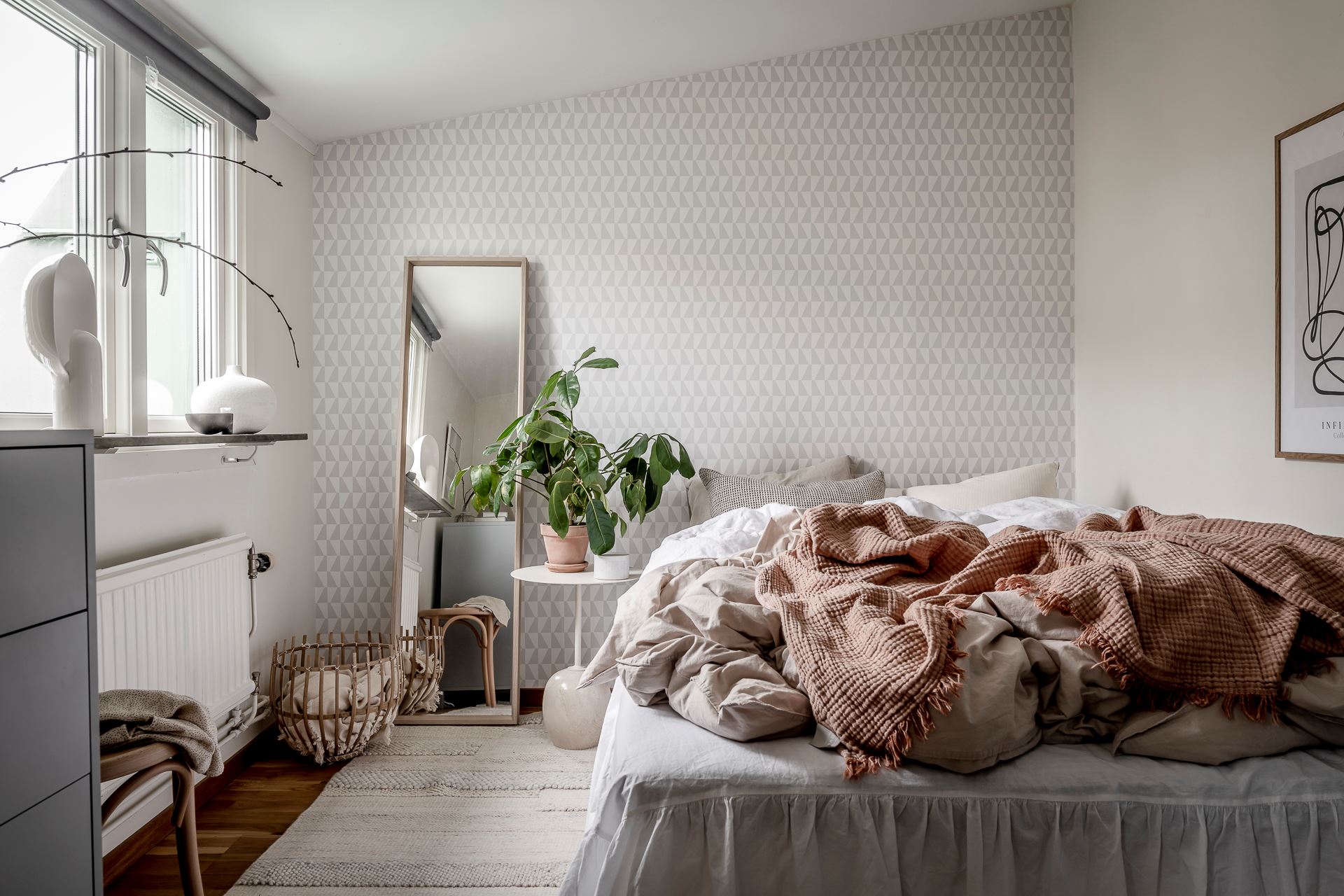 chambre avec papier-peint chambre avec papier-peint