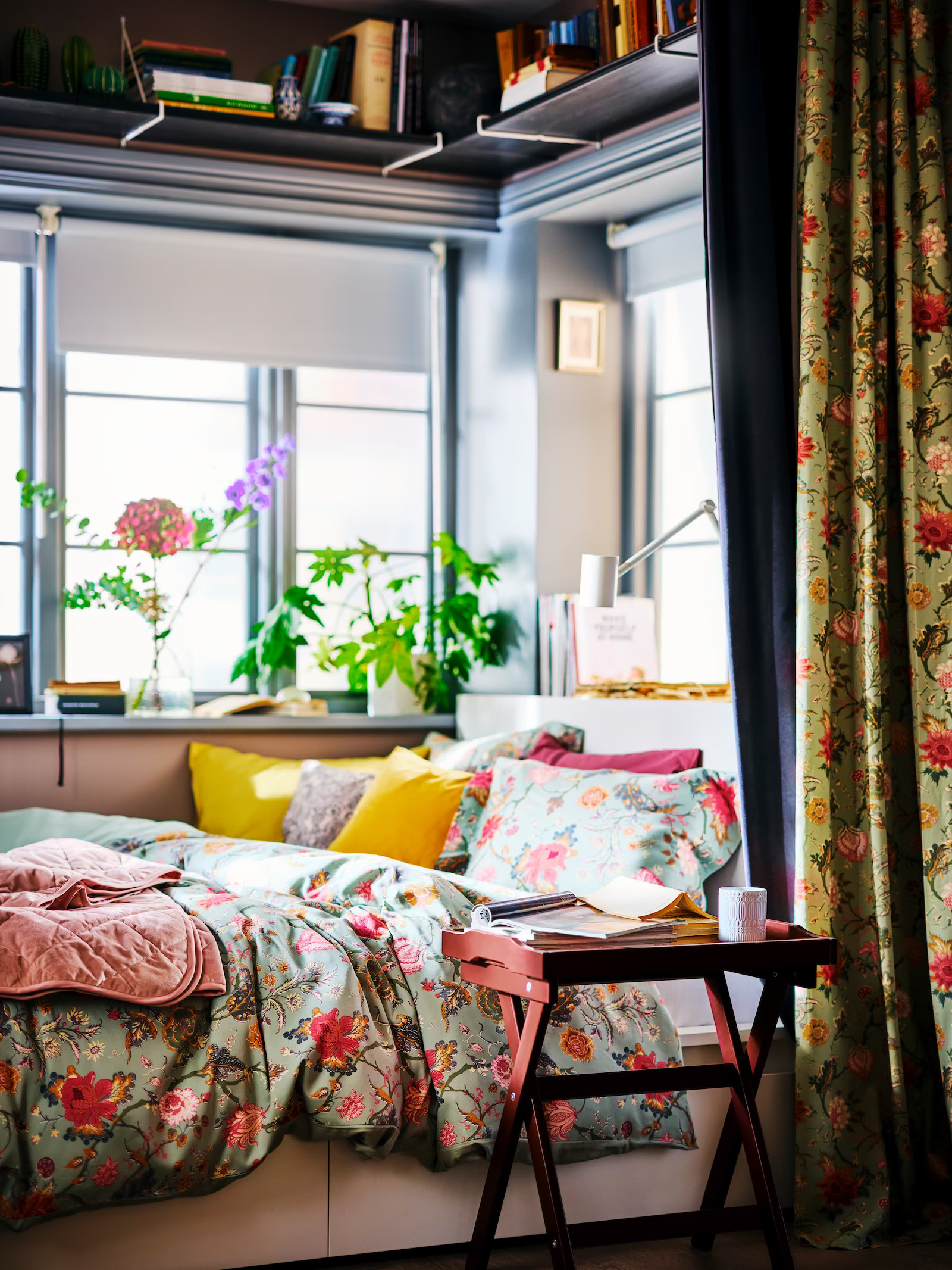 lit avec linge de lit IKEA lit avec linge de lit IKEA