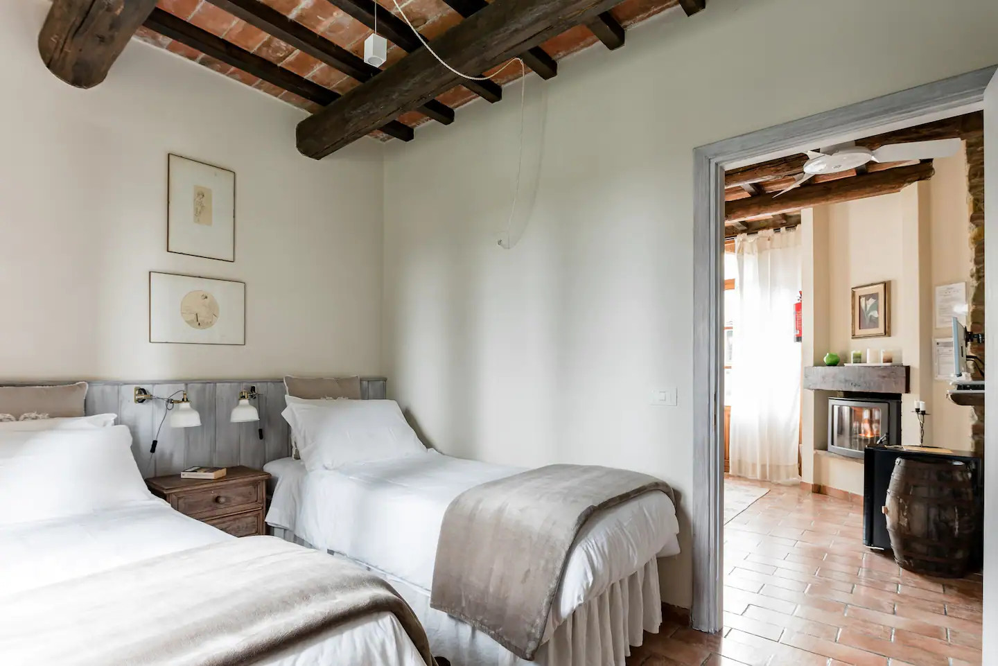 chambre maison en pierres rénovée chambre maison en pierres rénovée