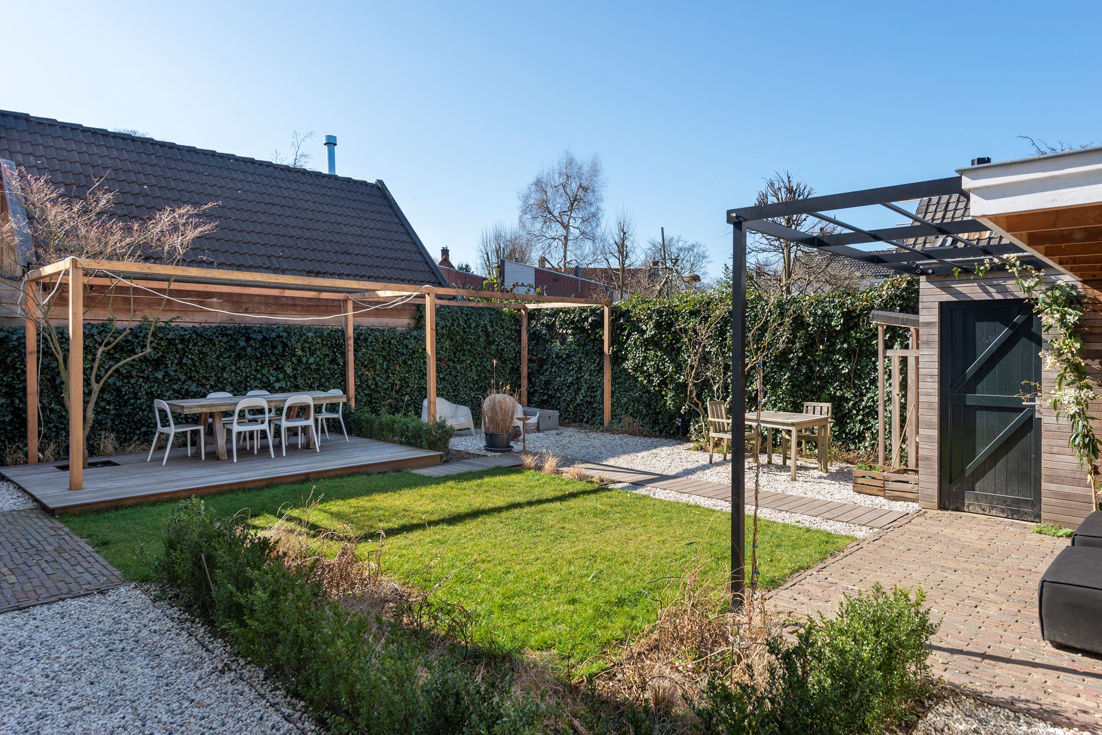 jardin de ville avec pergola bois jardin de ville avec pergola bois