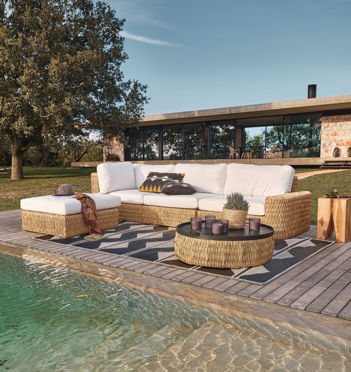 terrasse aménagée Maisons du Monde nouvelle collection 