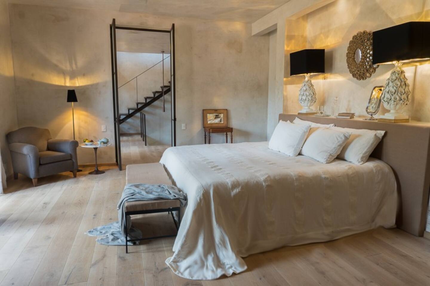 chambre maison rénovée décoration rustique chic