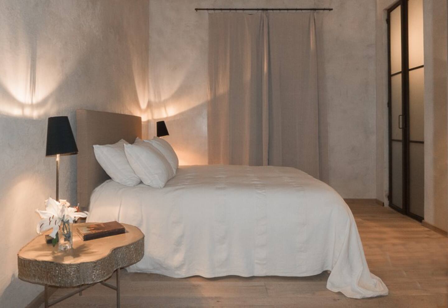 chambre maison rénovée décoration rustique chic