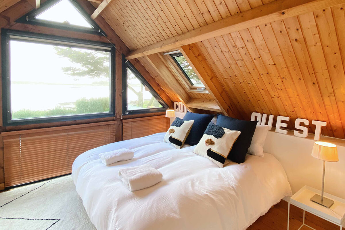 chambre sous combles lambris bois chambre sous combles lambris bois