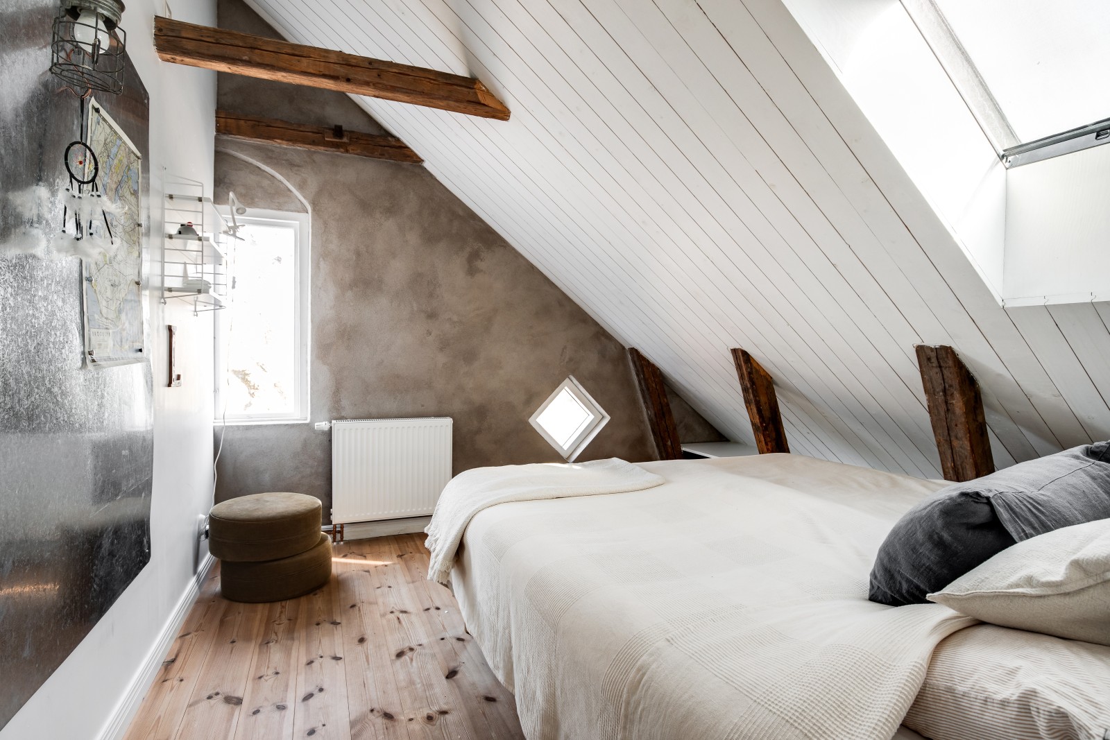 chambre sous combles maison rénovée chambre sous combles maison rénovée