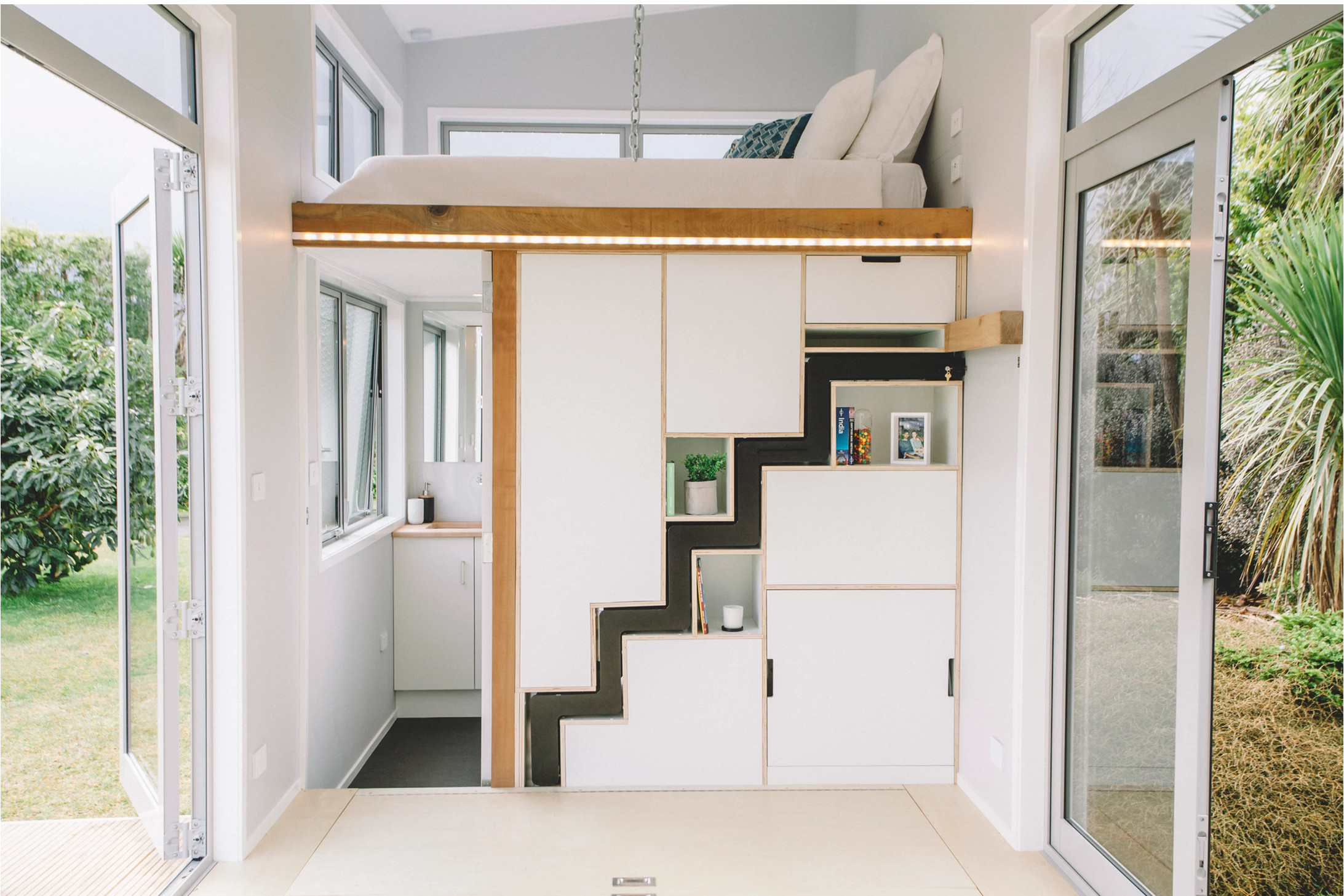 salon avec mezzanine tiny house 17m2
