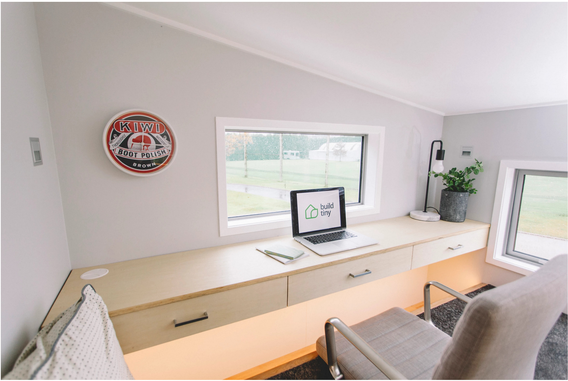 bureau sur mezzanine