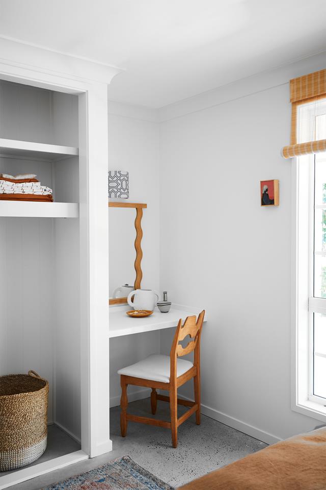 espace bureau dans chambre