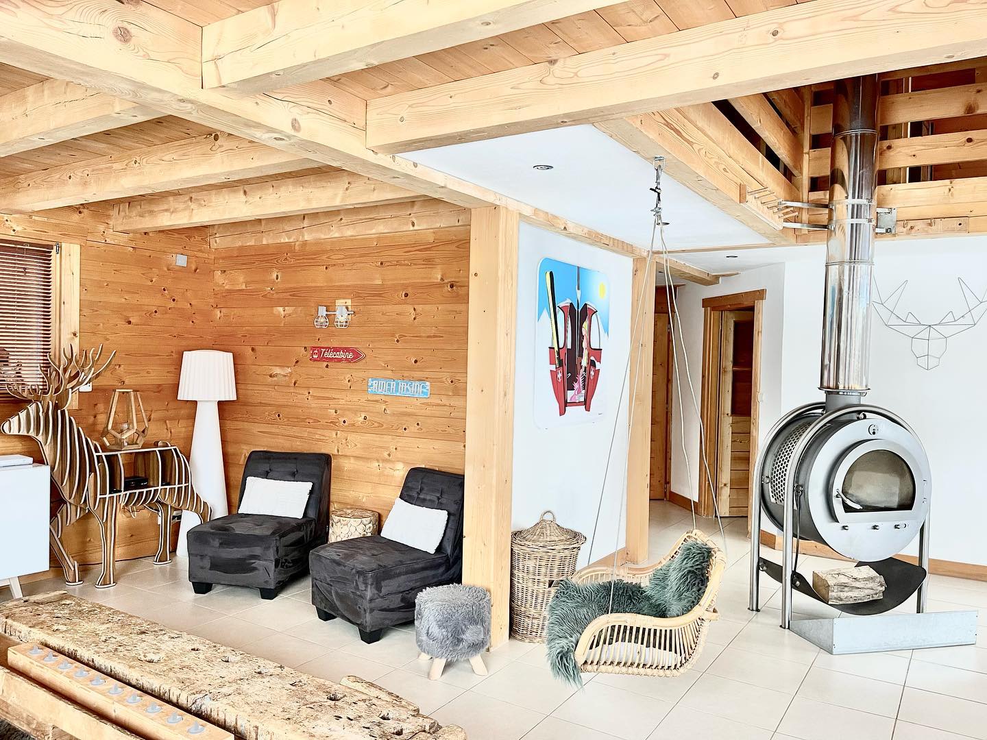 salon chalet contemporain