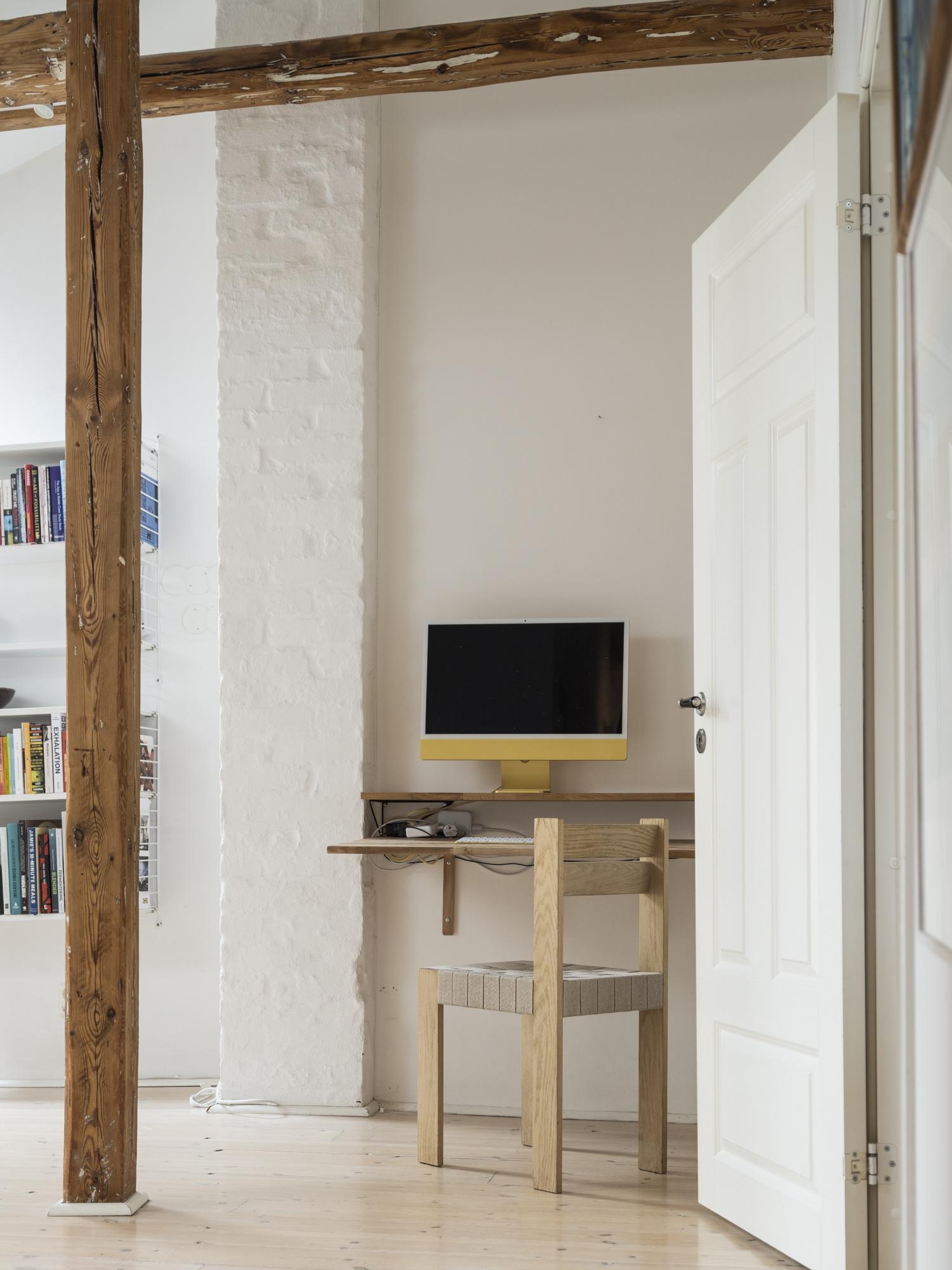 espace bureau avec poutres
