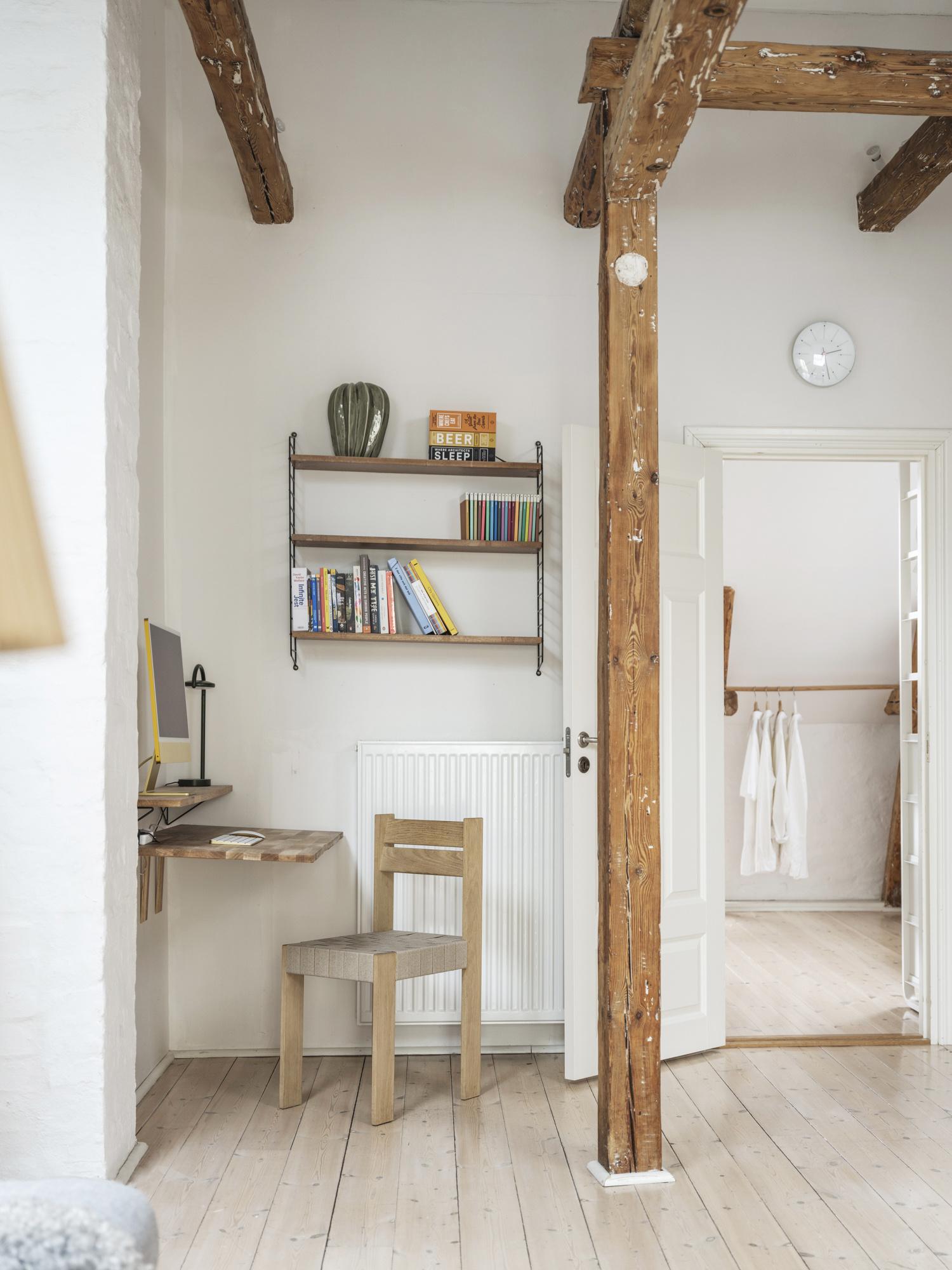 espace bureau avec poutres