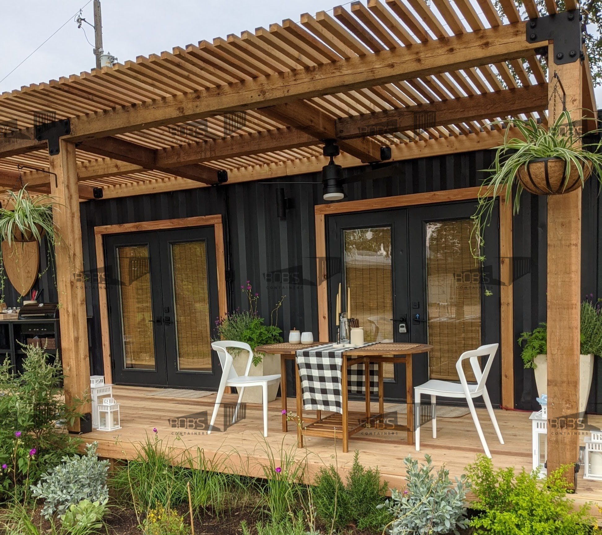 terrasse et pergola bois mini maison container terrasse et pergola bois mini maison container