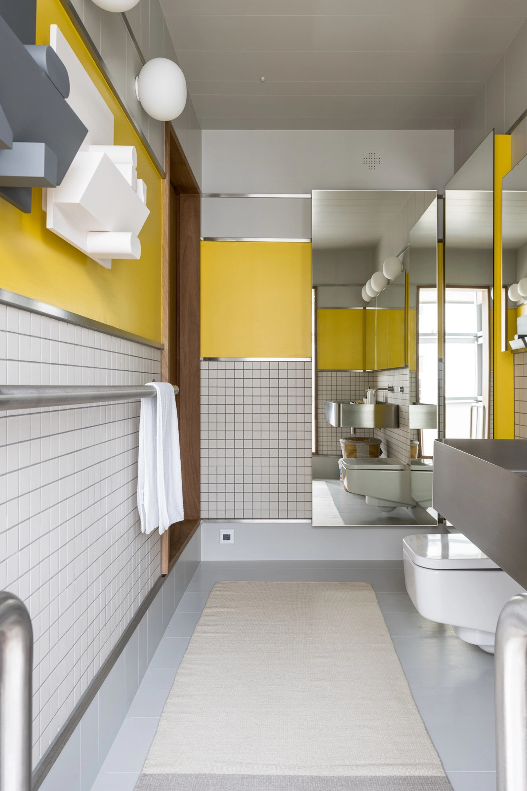 salle de bain blanche et jaune salle de bain blanche et jaune