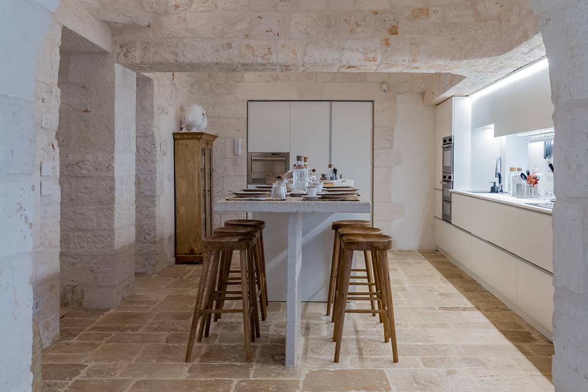 cuisine dans trullo avec piscine cuisine dans trullo avec piscine