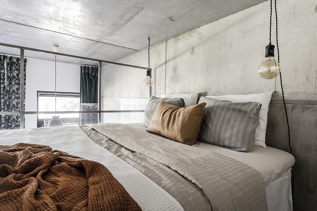 chambre sur mezzanine studio