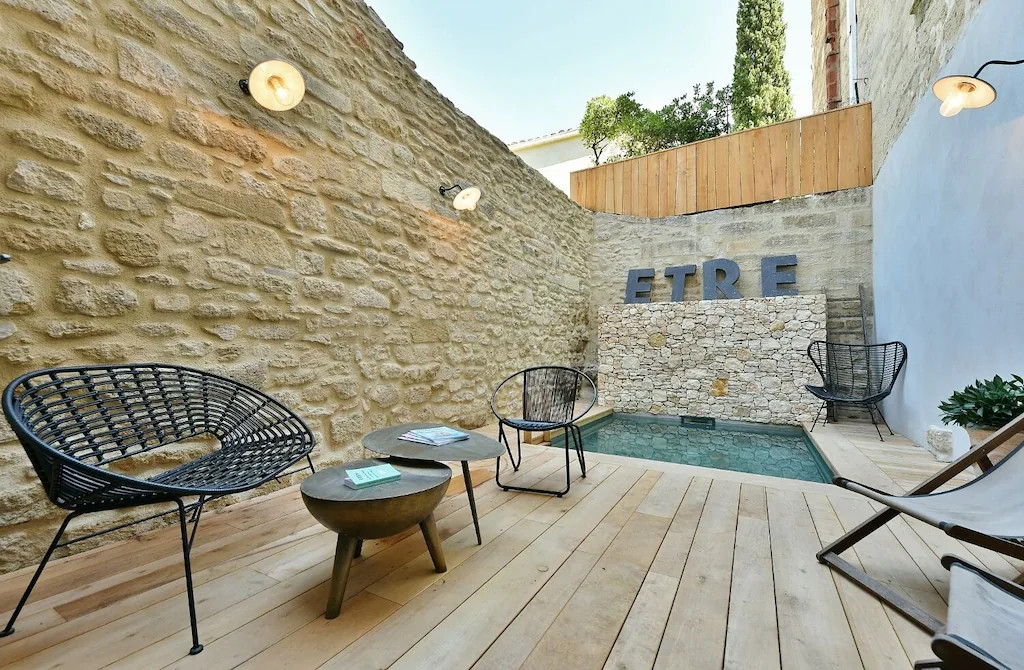 maison de ville en pierres avec piscine maison de ville en pierres avec piscine