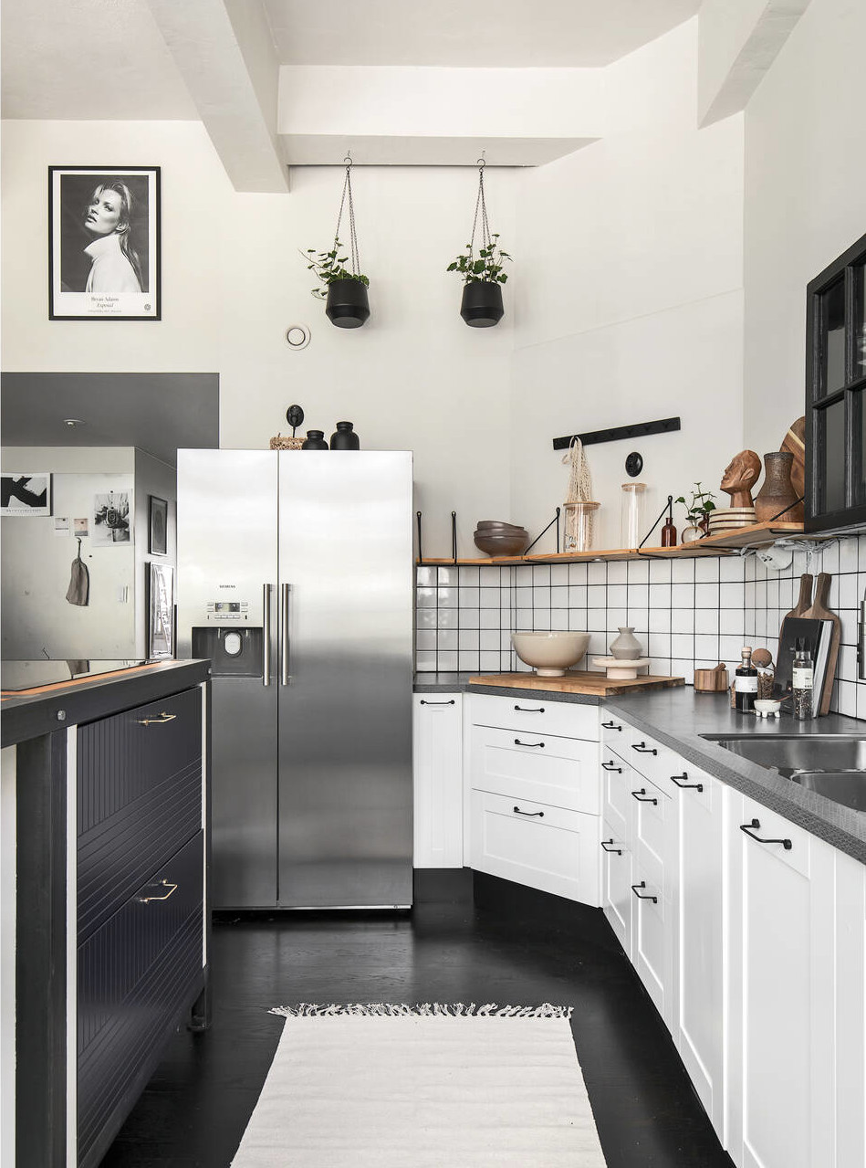cuisine noire et blanche