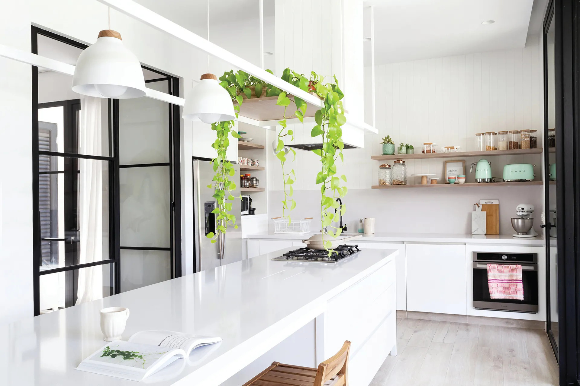 cuisine design blanche avec îlot cuisine design blanche avec îlot