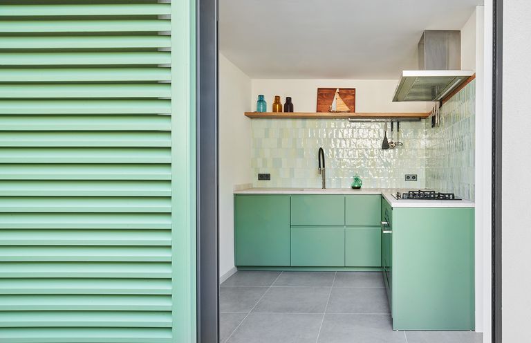 cuisine verte sol gris