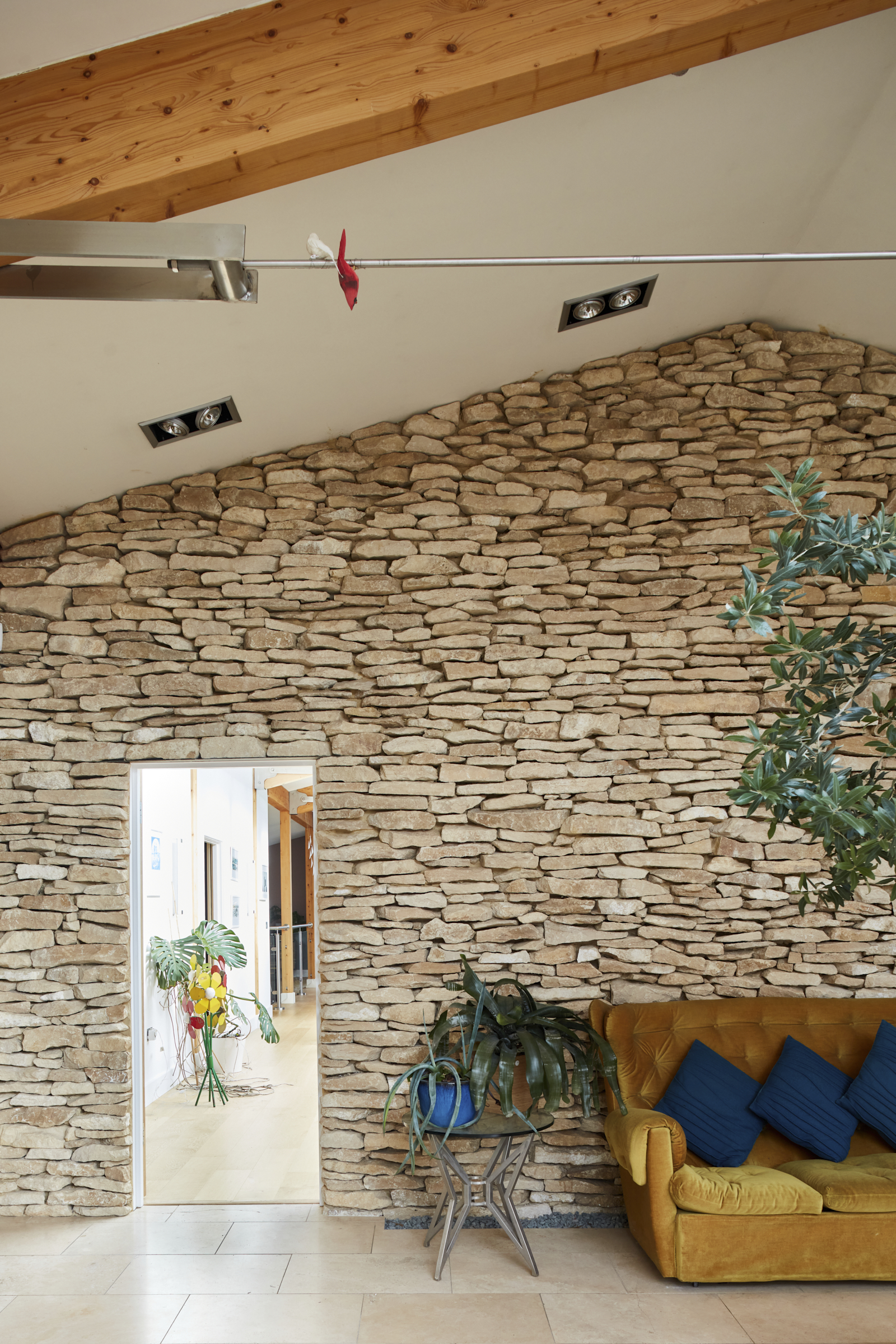 salon mur de pierres