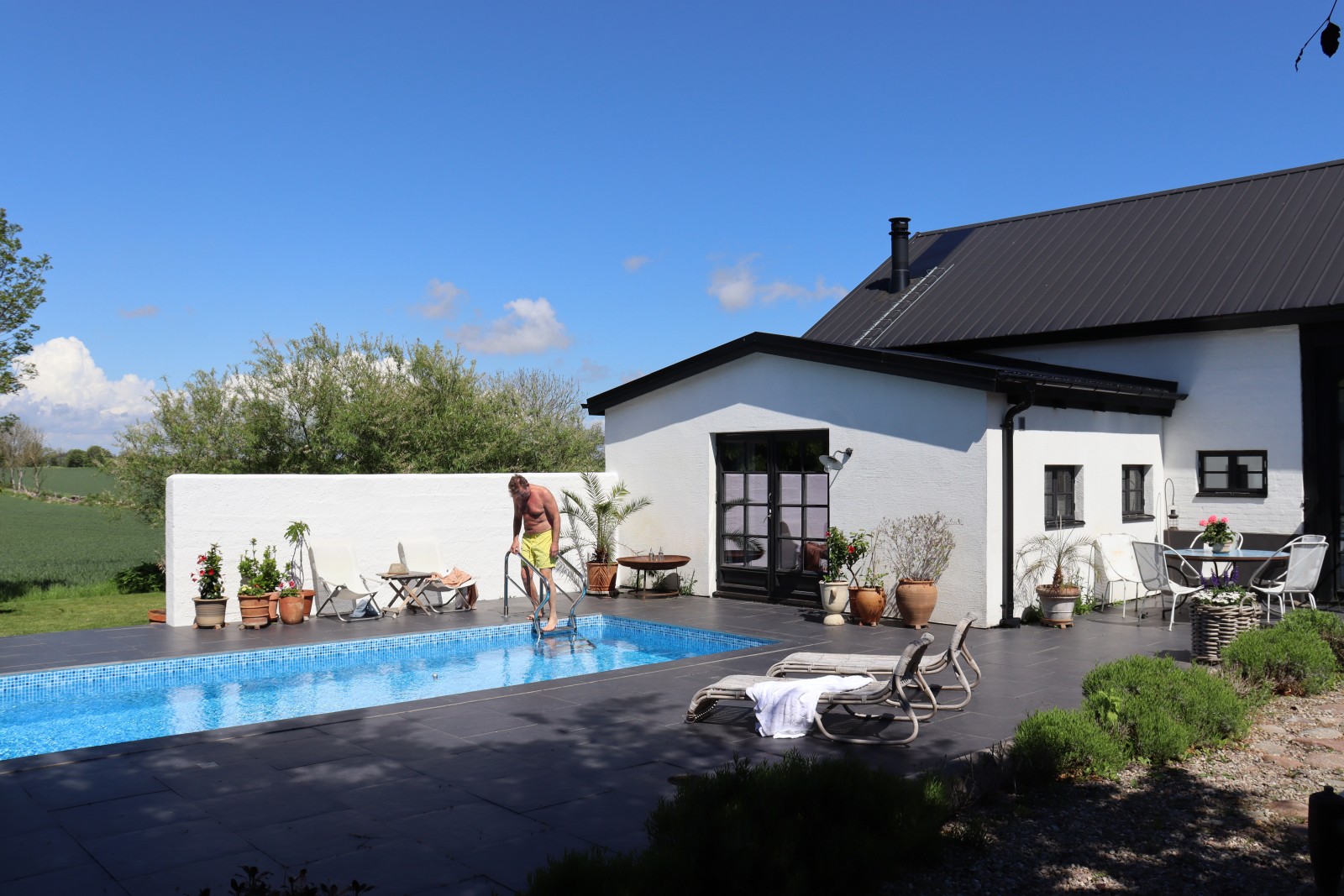 terrasse avec piscine