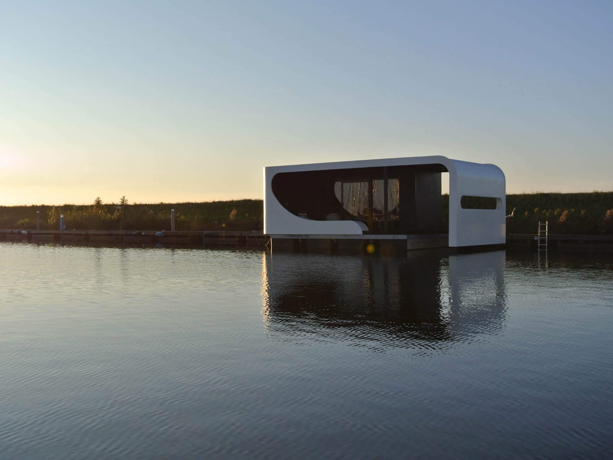 mini maison 45m2 flottante Tiny Floats