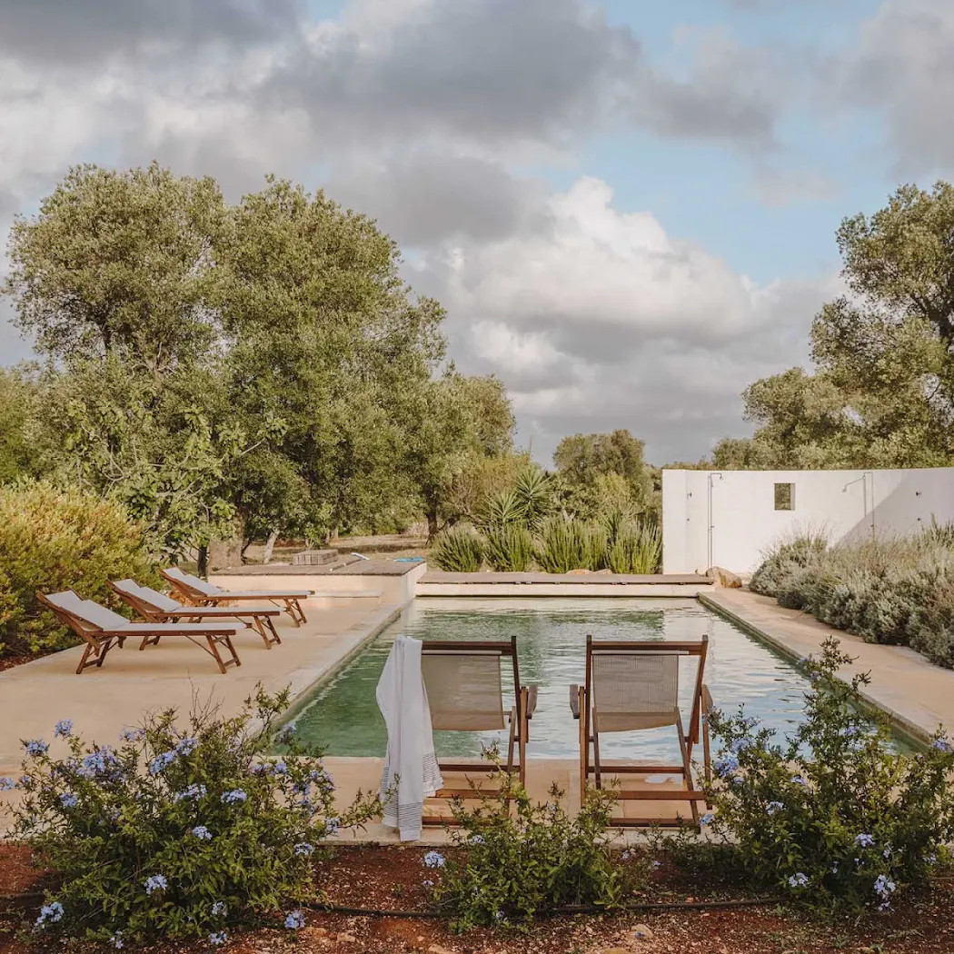 piscine maison rénovée Pouilles