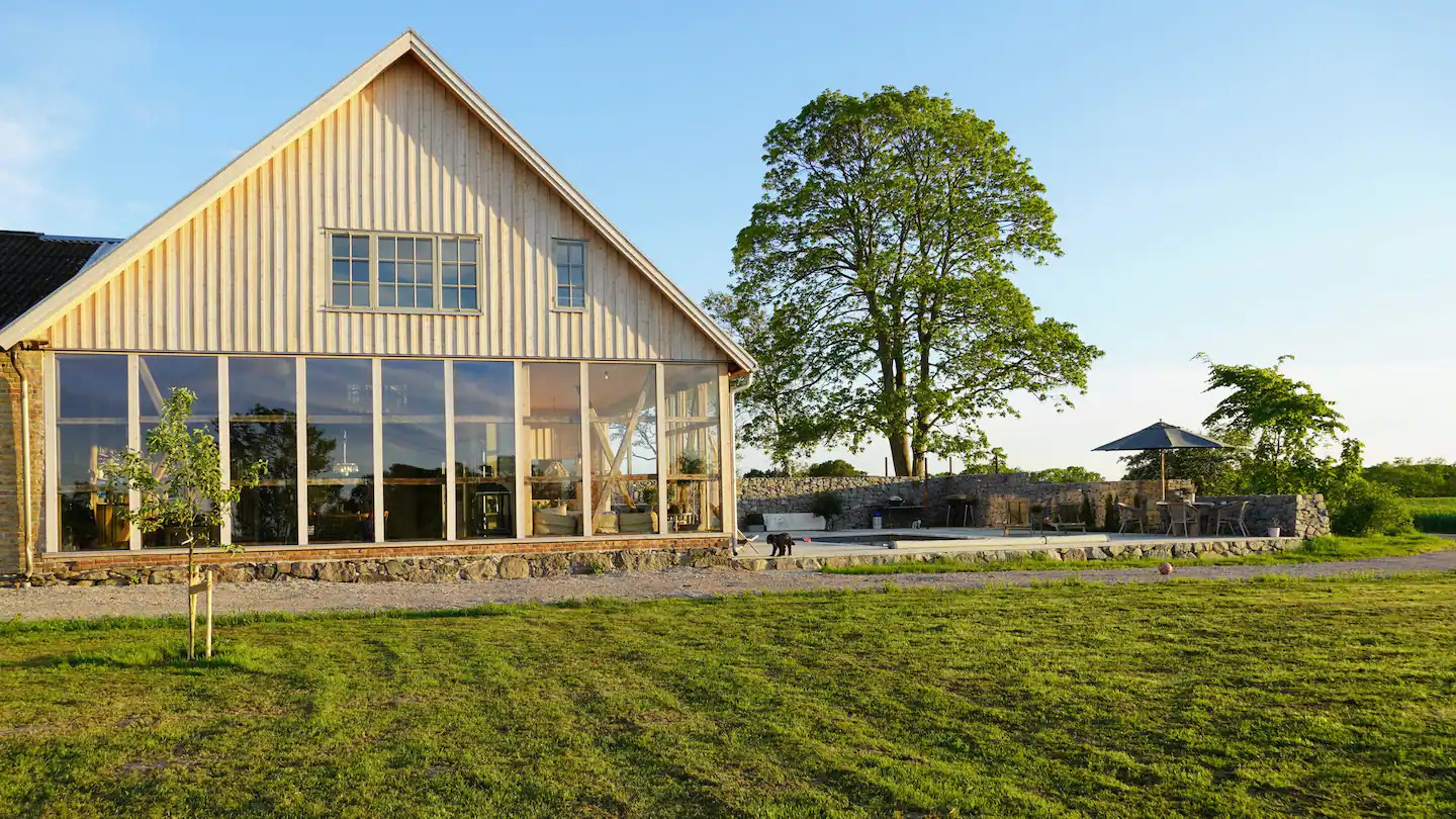 façade grange rénovée