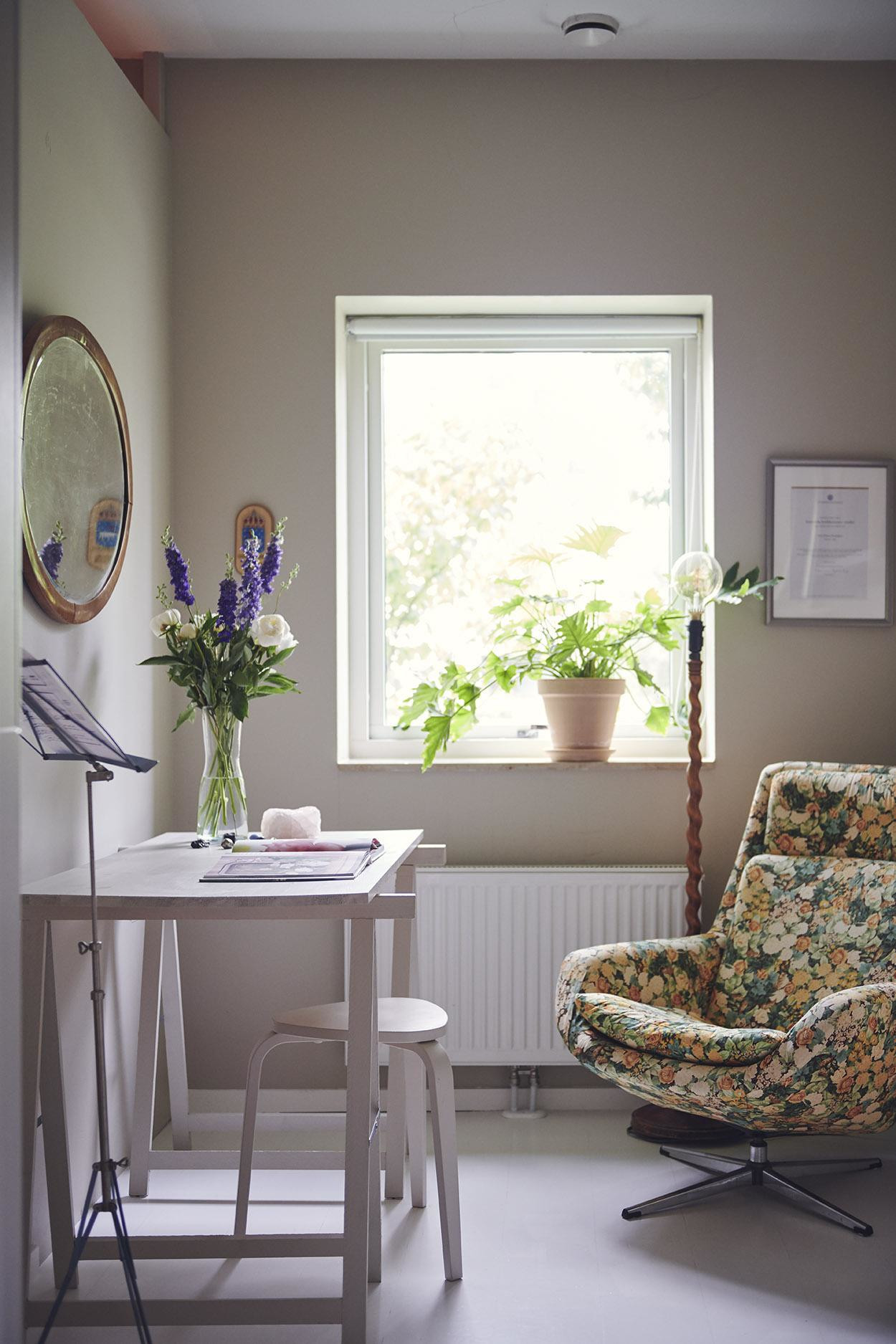 bureau avec fauteuil tissu fleuri bureau avec fauteuil tissu fleuri