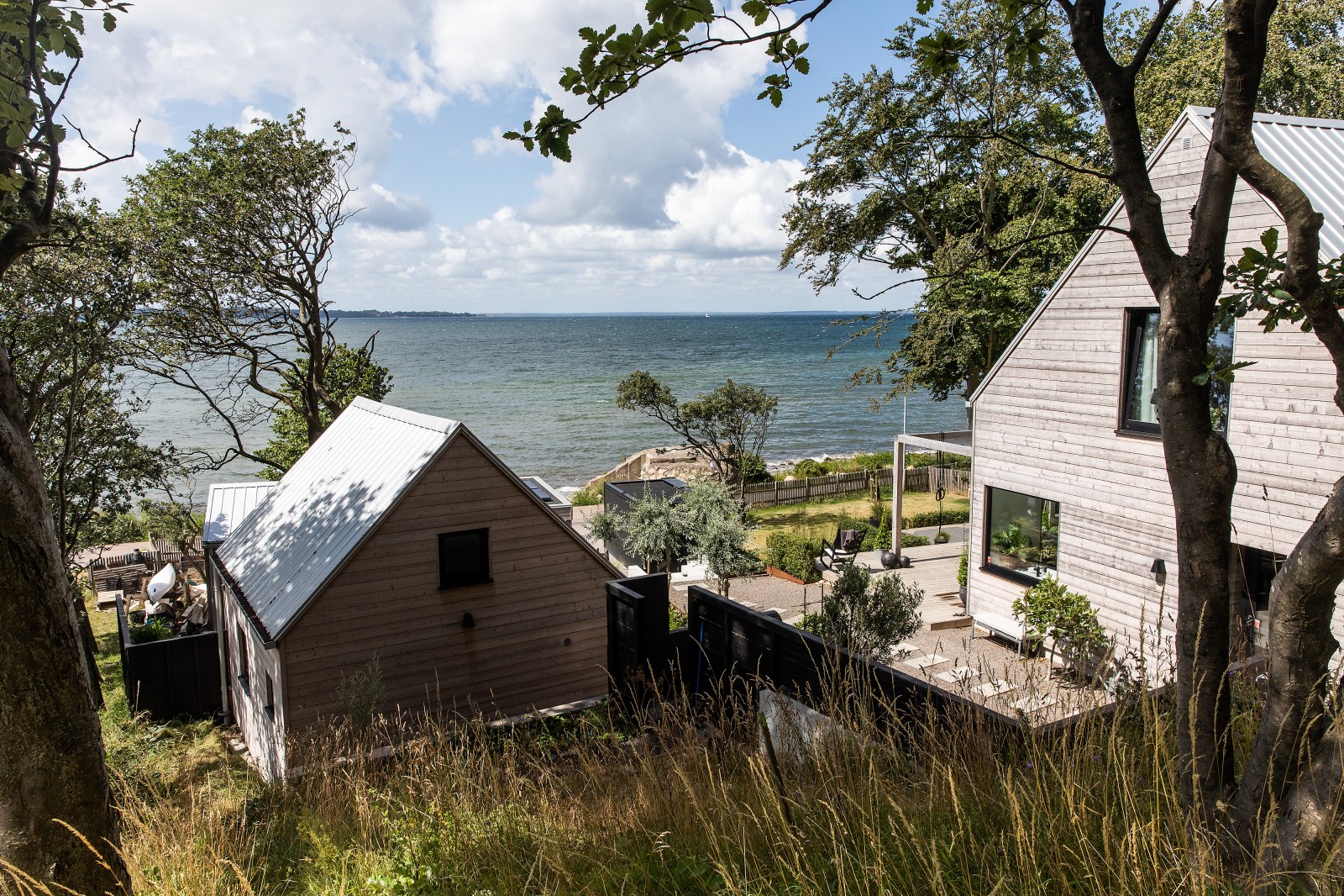 maison en bois avec annexe