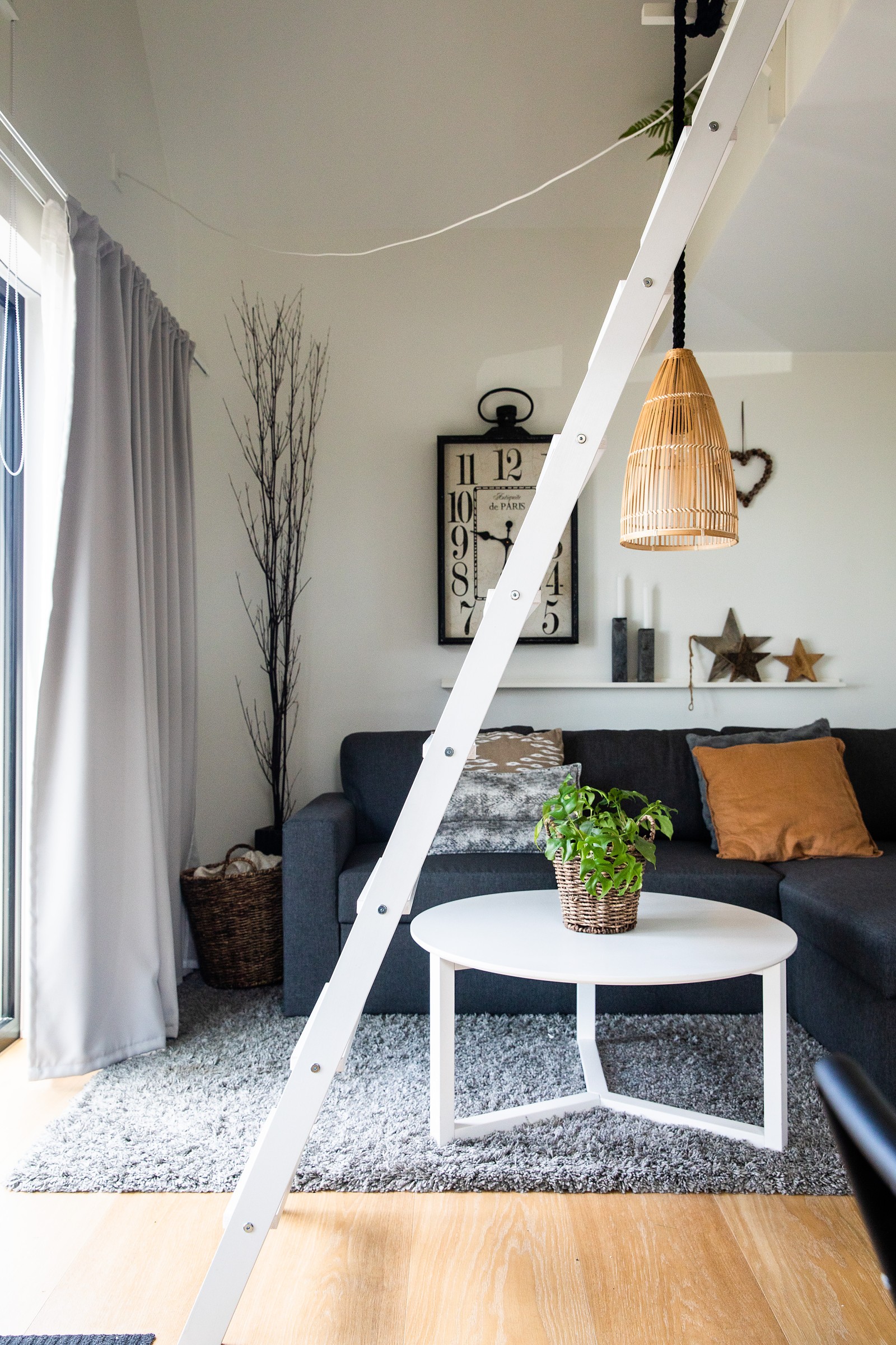 salon avec mezzanine