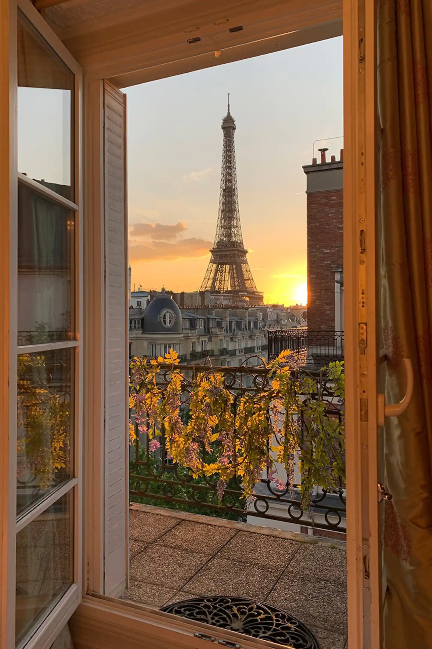 terrasse appartement Paris vue sur la Tour Eiffel terrasse appartement Paris vue sur la Tour Eiffel