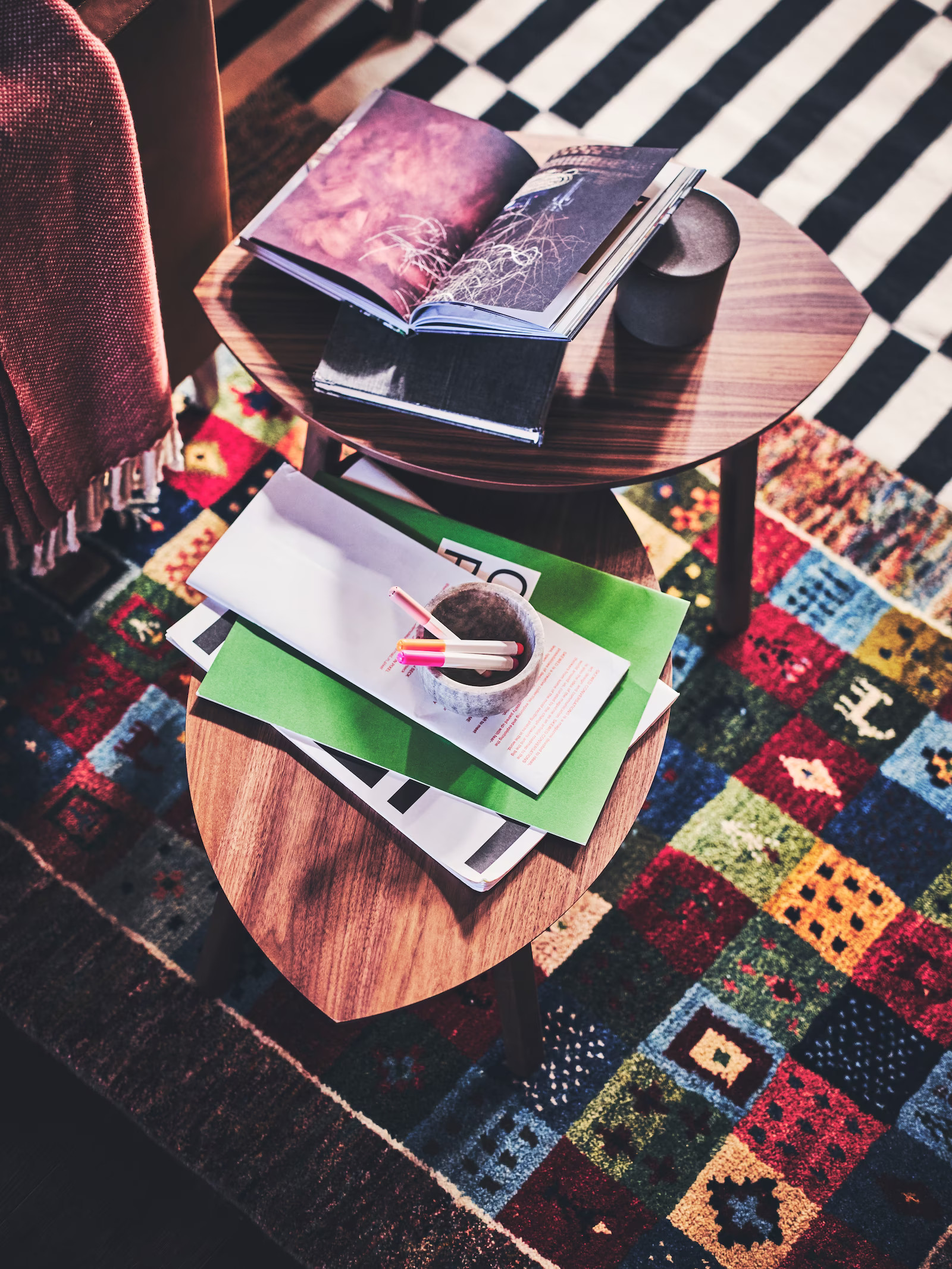 table basse avec livres