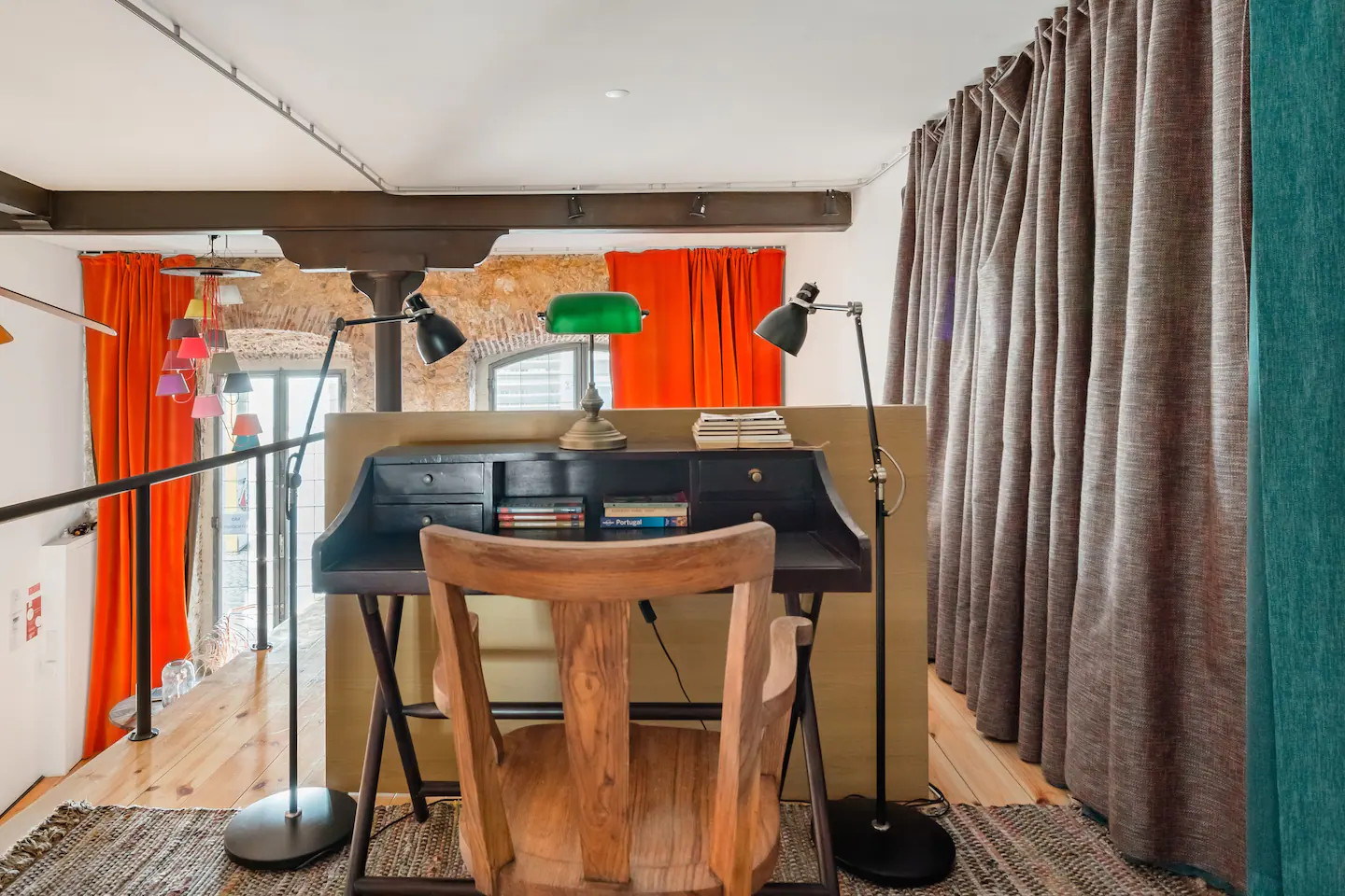 bureau sur mezzanine