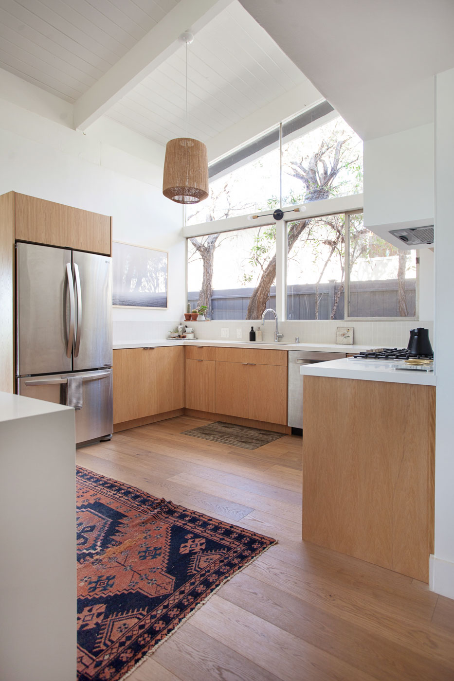 cuisine maison mid-century modernisée cuisine maison mid-century modernisée