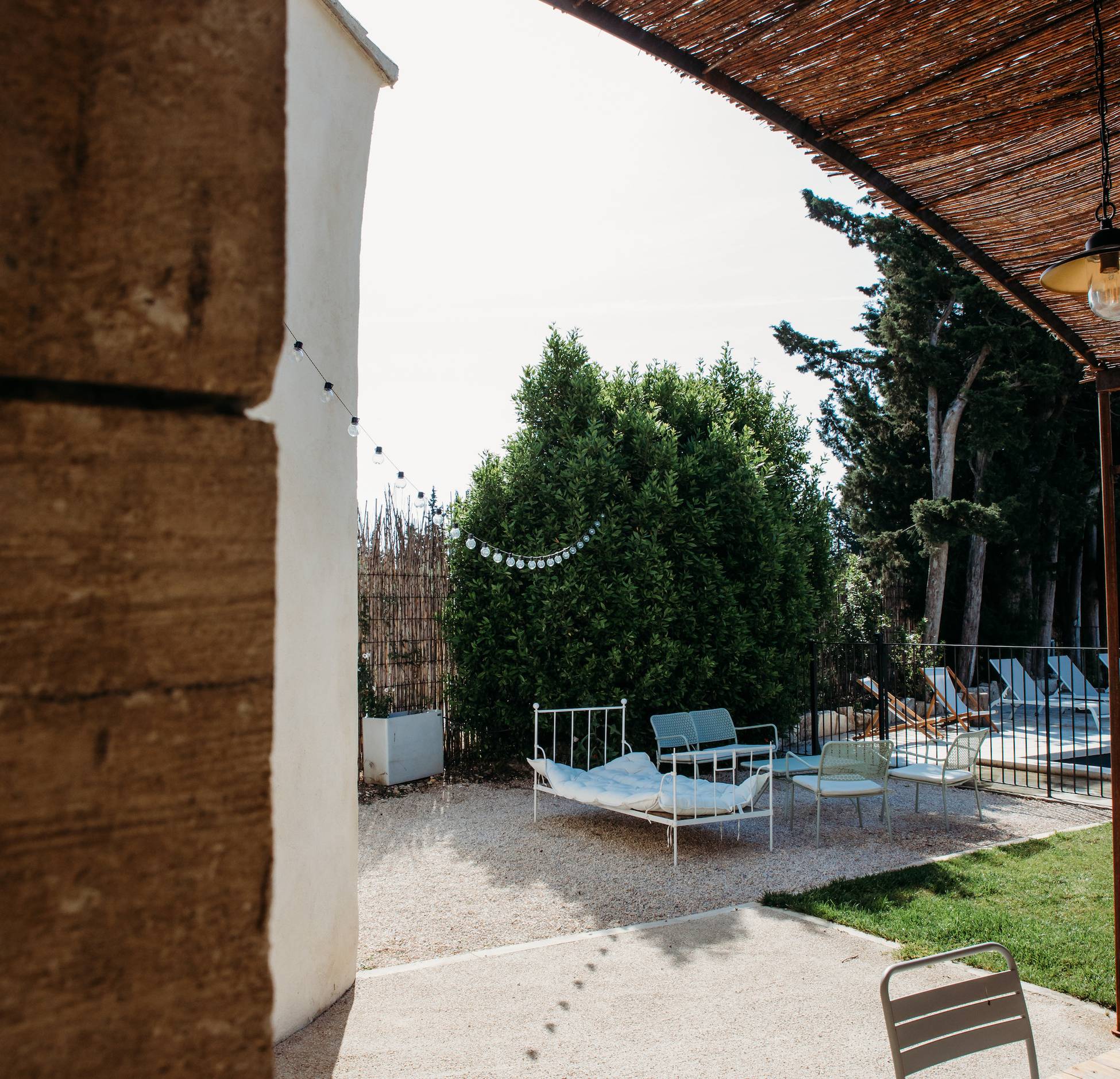 terrasse avec pergola acier