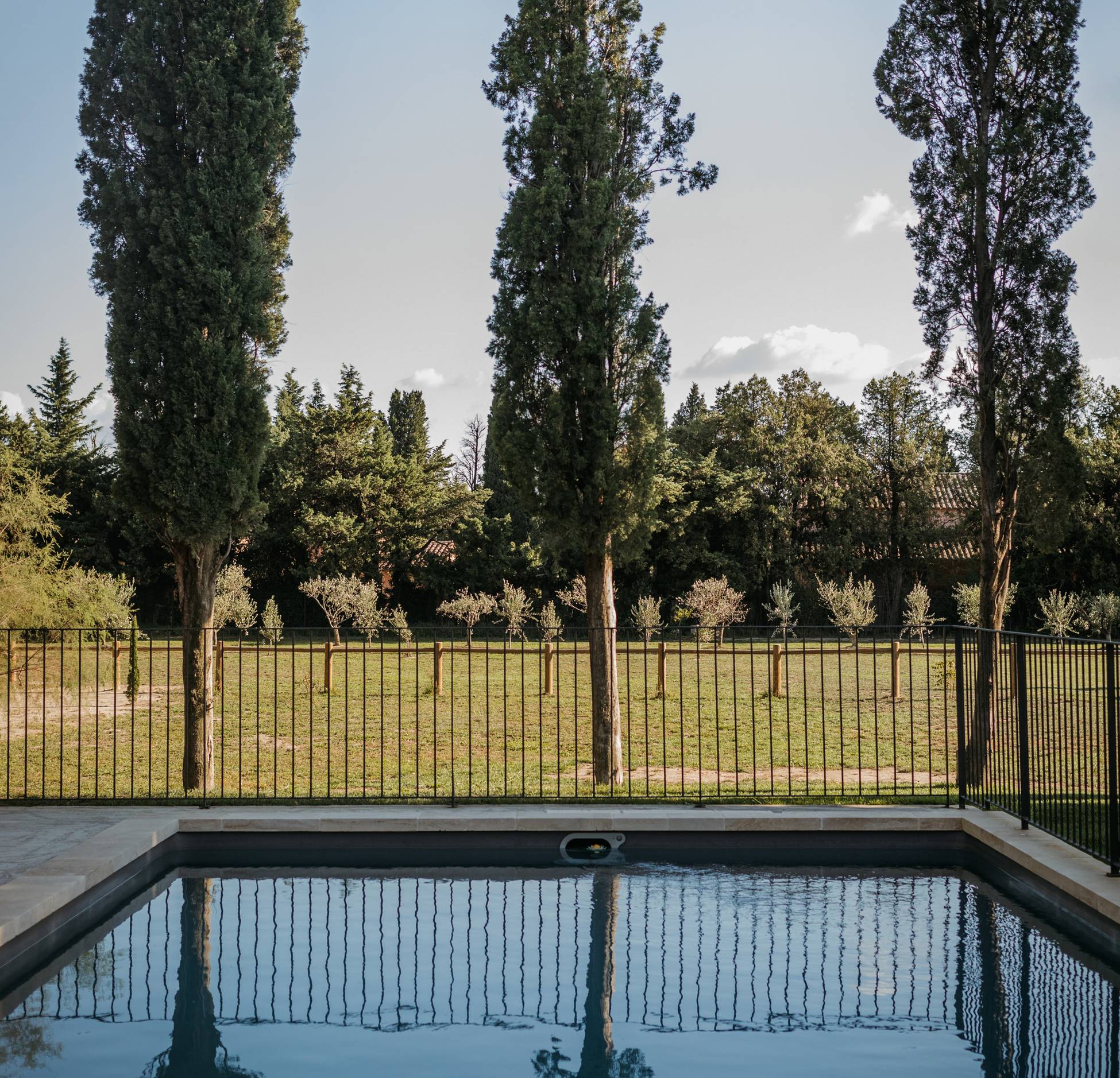piscine ferme rénovée