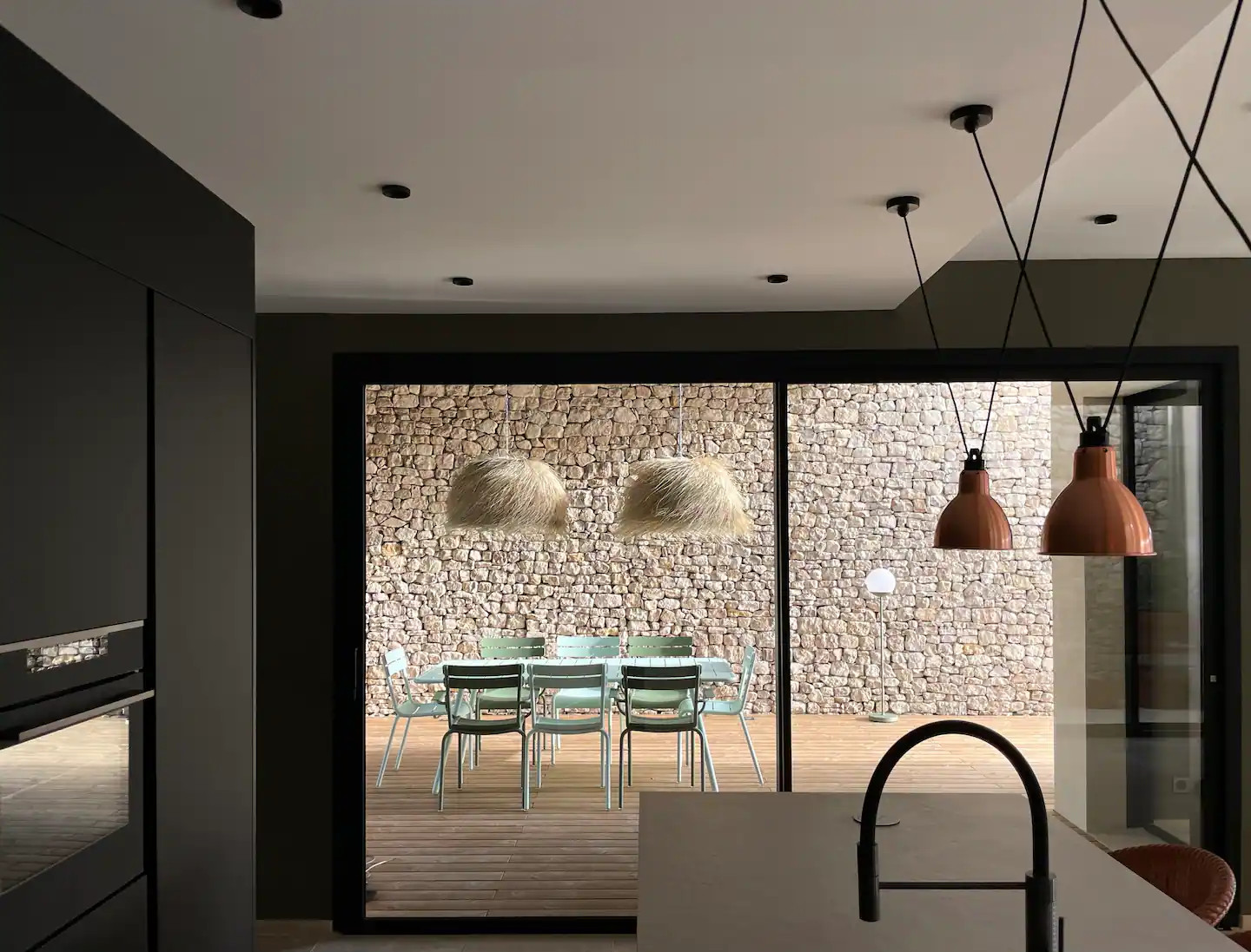 cuisine sur terrasse maison architecte Villa Contemporelle