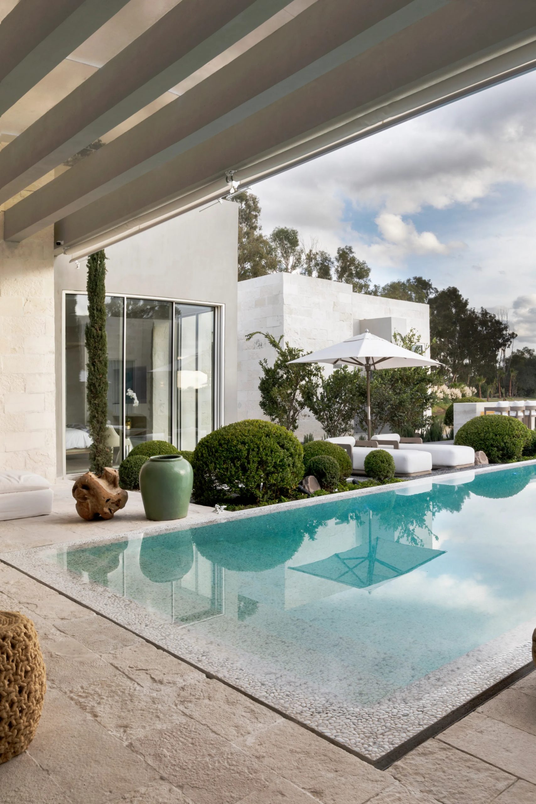 maison architecte avec piscine