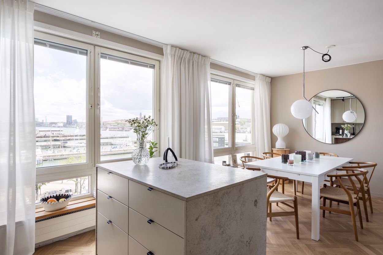 cuisine et salle à manger décoration contemporaine