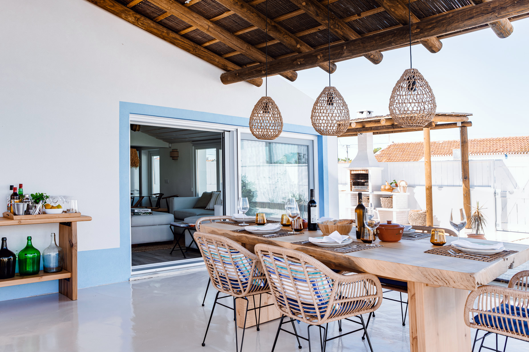 terrasse maison à Comporta avec pergola bois