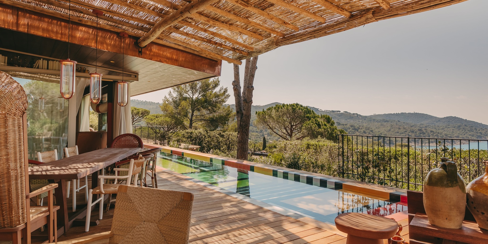 Villa W avec piscine décoration contemporaine