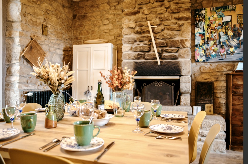 salle à manger maison en pierres salle à manger maison en pierres