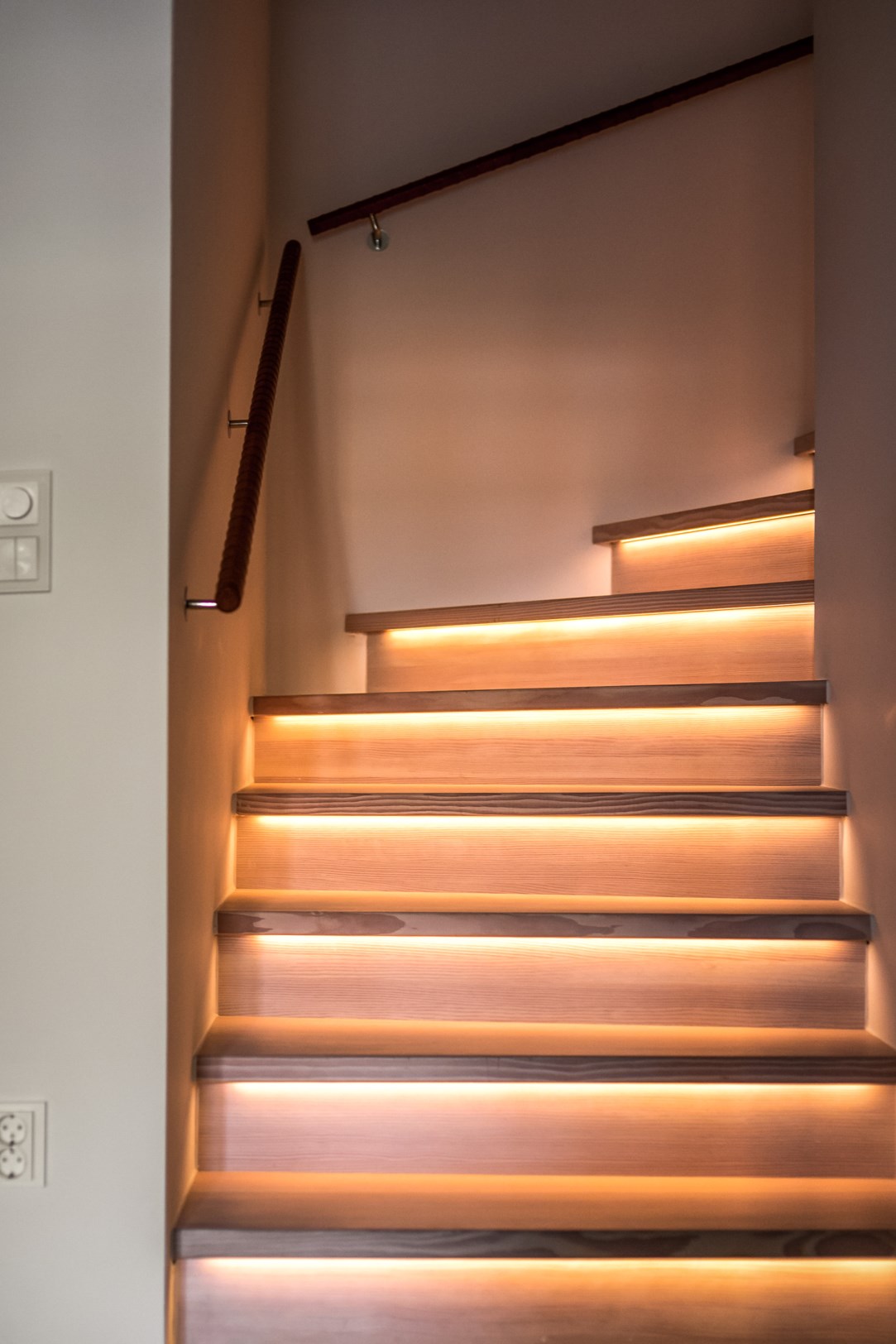 escalier avec marches rétro éclairées led escalier avec marches rétro éclairées led
