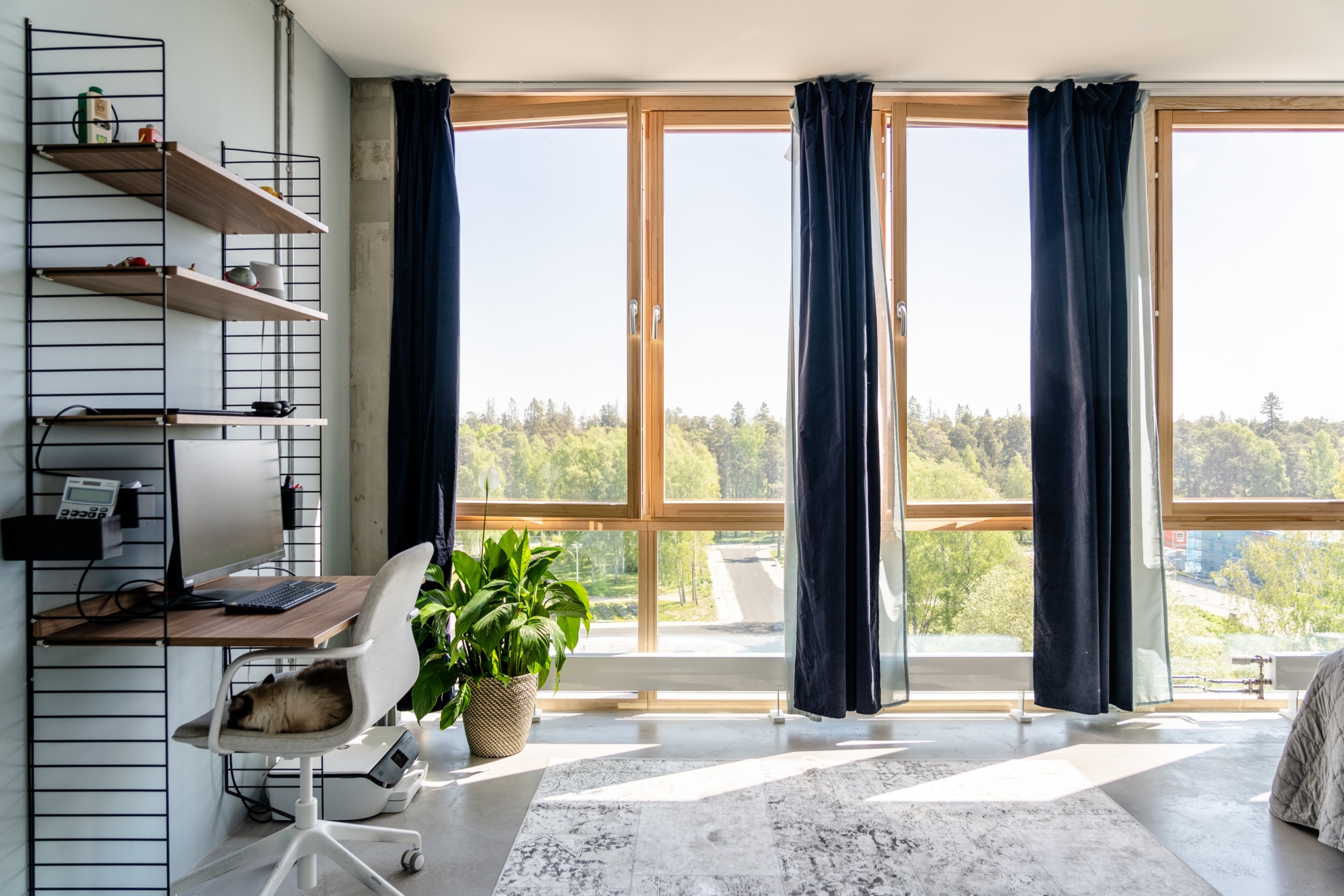 espace bureau string dans chambre