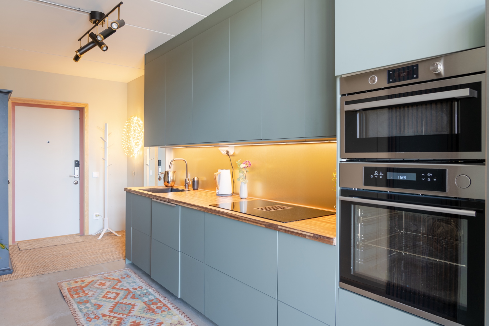 cuisine design bleue