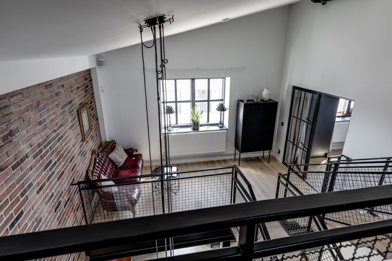 escalier métal loft