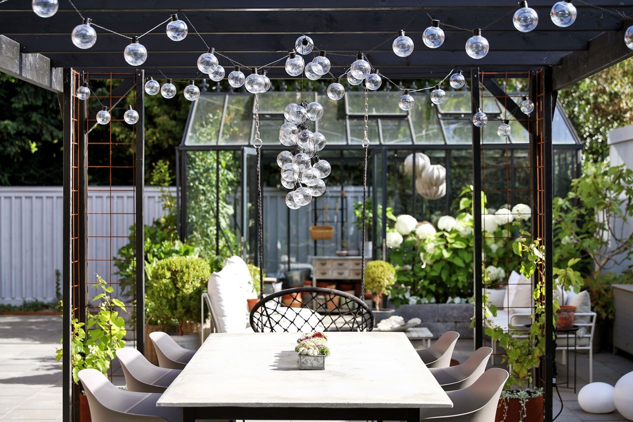salle à manger d salle à manger d'été sous pergola bois