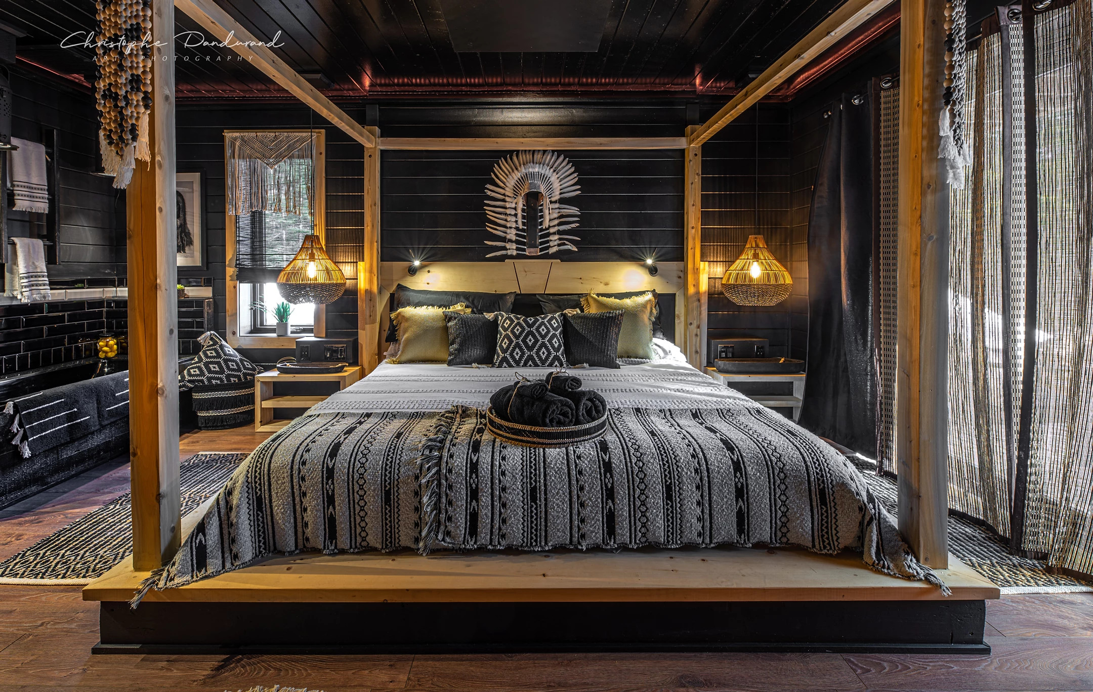 chambre maison en bois chalet le Tipee Canada